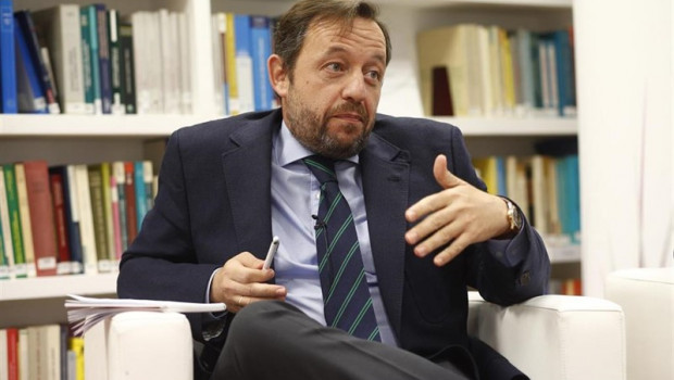 ep responsable del areapolitica fiscalciudadanos franciscola torre duranteintervenciondebatepolitica tributaria organizadola asociacion espanolaasesores fiscales aedaf