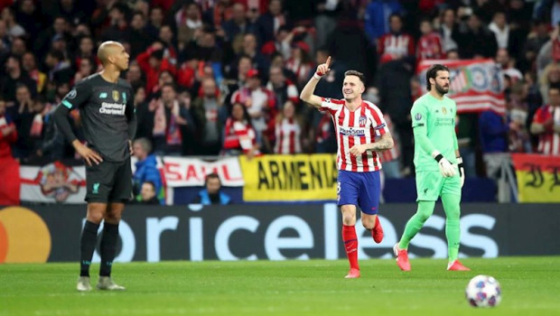 ep saul celebra el gol de la victoria ante el liverpool