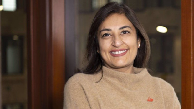 ep swati bhatia nueva responsable de banca minorista y de transformacion de santander en estados