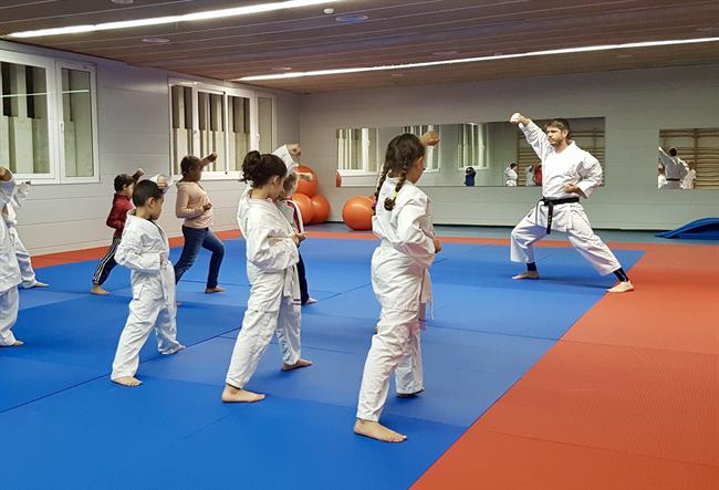ep tatami karate ninos deporte polideportivo