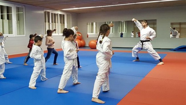 ep tatami karate ninos deporte polideportivo