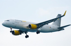 ep un avion de vueling 20250929131603