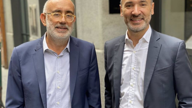 ep andrea mangoni presidente de altamira do value group a la izquierda y francesc noguera consejero