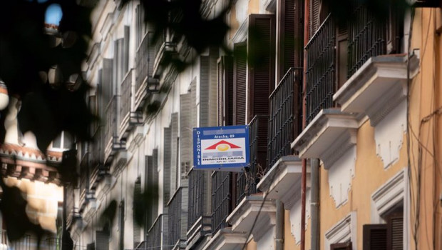 ep archivo   cartel de venta en un edificio de la capital a 27 de octubre de 2021 en madrid espana
