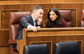 ep archivo   el lider de vox santiago abascal y la portavoz de vox en el congreso pepa millan