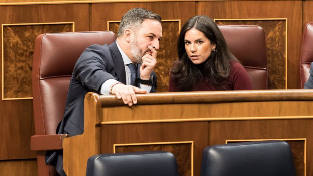 ep archivo   el lider de vox santiago abascal y la portavoz de vox en el congreso pepa millan