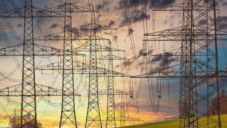 Torres eléctricas. | COMPROMÍS - Archivo ep archivo torres electricas 20221205170703