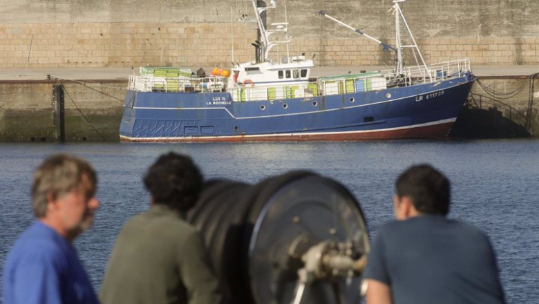 ep archivo un barco en el puerto de viveiro a 3 de octubre de 2022 en viveiro lugo galicia espana ep archivo un barco en el puerto de viveiro a 3 de octubre de 2022 en viveiro lugo galicia espana