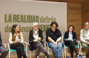ep de izq a dcha antonio perez martinez laura ruiz de galarreta presidenta de aecc madrid olga
