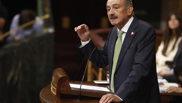 ep diputadopartido regionalista cantabro prc encongresolos diputados jose maria mazon intervienela segunda sesiondebateinvestiduracandidato socialistala presidenciagobierno