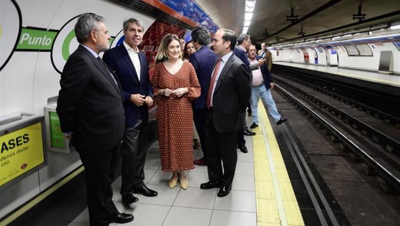 ep el consejero de transportes angel garrido su homologa en cultura y turismo marta rivera y el
