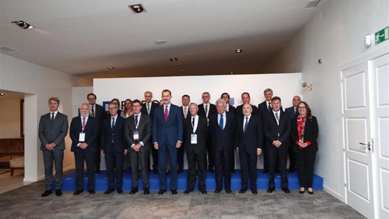 El Rey Felipe VI, el presidente de la Xunta de Galicia, Alberto Núñez Feijóo, el expresidente del Gobierno Felipe González, el catedrático de Harvard, Steve Pinker, y el presidente de Inditex, Pablo Isla, entre otras autoridades, inauguran el I Foro La To | Beatriz Ciscar - Europa Press ep el rey felipe vi el presidente de la xunta de galicia alberto nunez feijoo el expresidente del