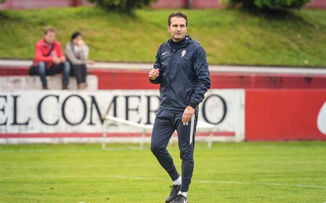 El entrenador del Real Sporting de Gijón, Rubén Baraja. | @REALSPORTING ep entrenadorreal sportinggijon ruben baraja
