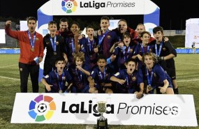 ep fc barcelona posacampeonlaliga promises