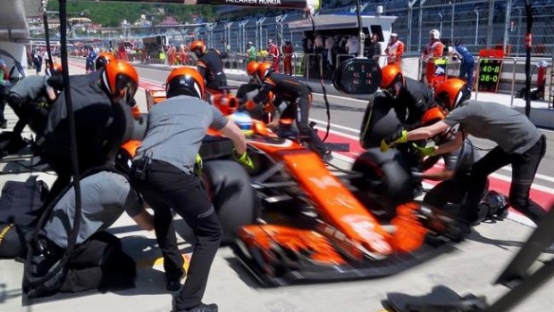 ep fernando alonso mclaren en rusia
