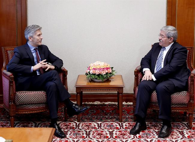 Grande-Marlaska y su homólogo argelino, Noureddine Bedoui | MINISTERIO DE INTERIOR ep grande-marlaskasu homologo argelino noureddine bedoui
