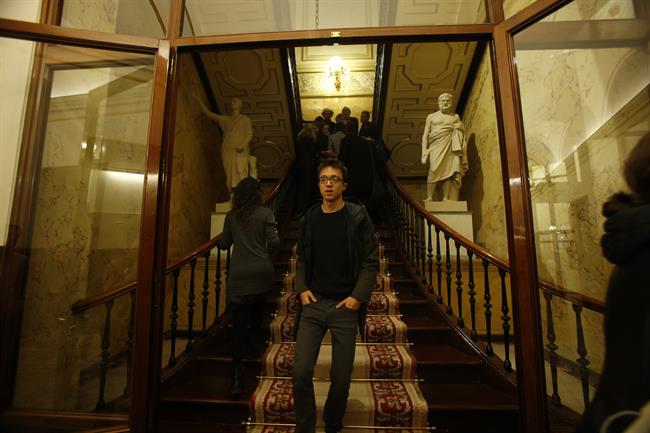 Iñigo Errejón en los pasillos del Congreso | EUROPA PRESS ep inigo errejonlos pasilloscongreso