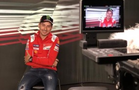 ep jorge lorenzo duranteentrevistala escuderia ducati
