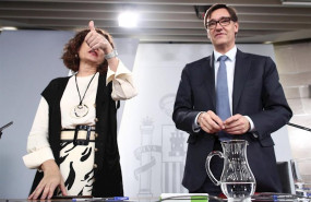 ep la ministra de hacienda maria jesus montero y el ministro de sanidad salvador illa minutos antes