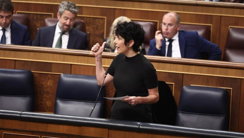 ep la ministra de inclusion seguridad social y migraciones elma saiz durante la sesion de control en