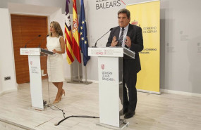 ep la ministra de trabajo yolanda diaz y el ministro de seguridad social inclusion y migraciones