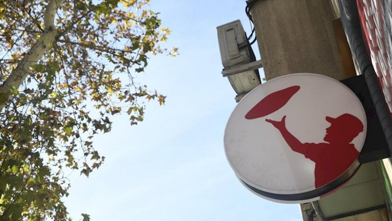 Logo de Telepizza en un restaurante del mismo, en Madrid (España). | Óscar Cañas - Europa Press - Archivo ep logo de telepizza en un restaurante del mismo en madrid espana