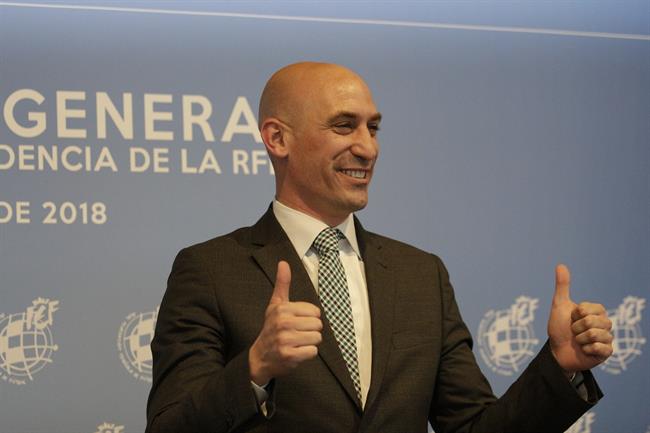 Luis Rubiales tras ganar la presidencia de la RFEF en la Ciudad del Fútbol | EUROPA PRESS - Archivo ep luis rubialesganarpresidenciala rfefla ciudadfutbol