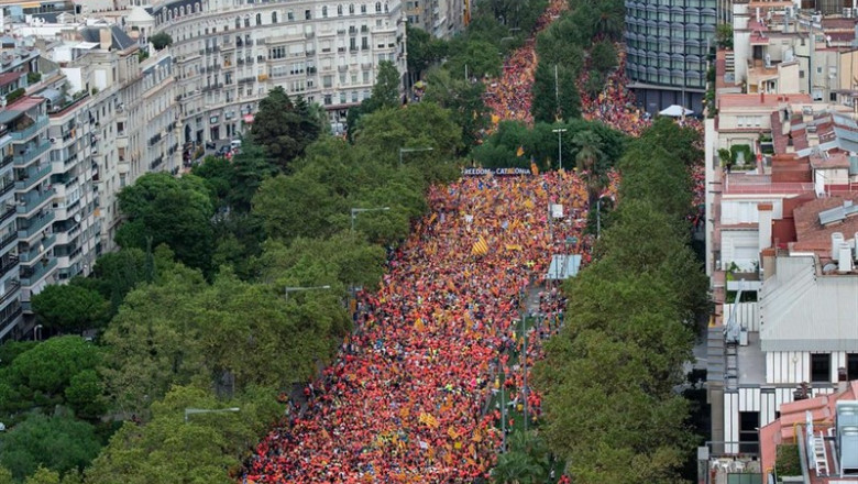 ep manifestacion por la diada de 2018 foto de archivo