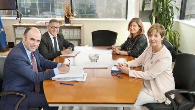 ep manu ayerdiarantxa tapia reunidospamplona