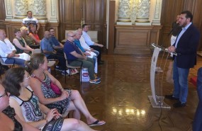 ep oscar puentedirigeun grupoalumnosuna escuelacocina sueca