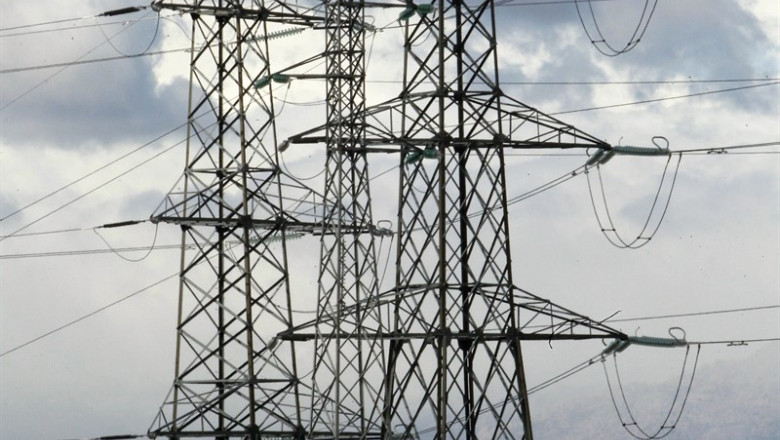 EUROPA PRESS - Archivo ep torres electricas 20190606135812