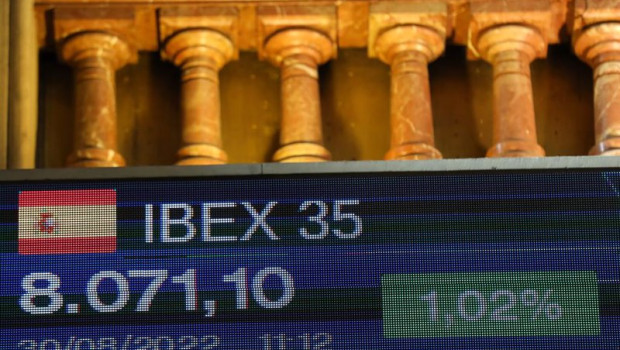 ep un panel del ibex 35 en el palacio de la bolsa a 30 de agosto de 2022 en madrid espana ep un panel del ibex 35 en el palacio de la bolsa a 30 de agosto de 2022 en madrid espana