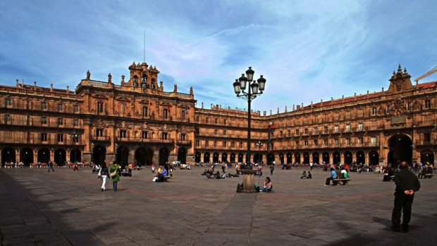 ep archivo plaza mayor de salamanca turismo en salamanca turistas en salamanca ep archivo plaza mayor de salamanca turismo en salamanca turistas en salamanca