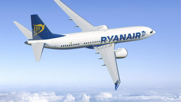 ep archivo - ryanair 737-max 8 artwork