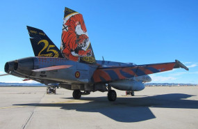 ep archivo   un caza f 18 del ala 15 en la base aerea de zaragoza
