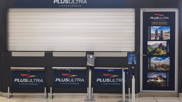 ep archivo   un stand de la aerolinea plus ultra en el aeropuerto de madrid   barajas adolfo suarez