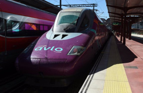 ep archivo   vista de un tren avlo en la estacion madrid chamartin clara campoamor