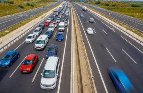 ep atascos producido por el vuelco de un camion que transporta propano y que ha provocado el corte ep atascos producido por el vuelco de un camion que transporta propano y que ha provocado el corte