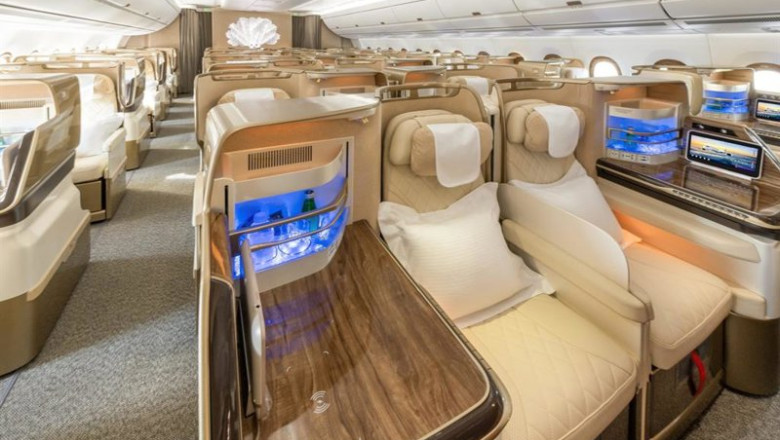 Cabina business de Emirates. | EMIRATES ep cabina business de emirates