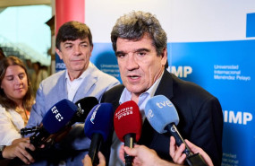 ep el gobernador del banco de espana jose luis escriva en declaraciones a los medios en la