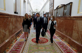 ep el lider del pp pablo casado llega este miercoles al congreso junto a cayetana alvarez de toledo