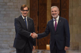 ep el presidente de la generalitat salvador illa y el alcalde de barcelona jaume collboni durante su