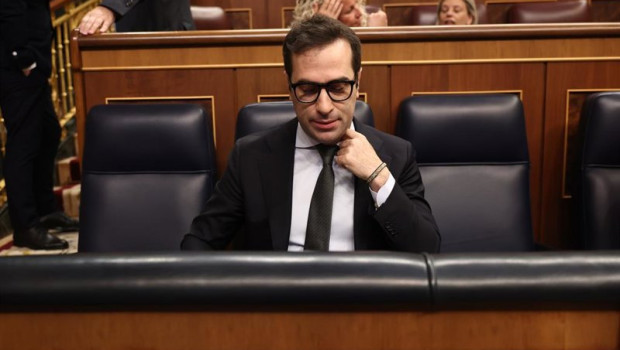 ep el vicepresidente primero del gobierno y ministro de economia carlos cuerpo a su llegada a una