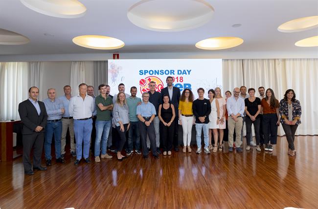 Jorge Garbajo y Jose Montero durante el 'Sponsor Day' | ALBERTO NEVADO/FEB ep jorge garbajojose montero durante el sponsor day