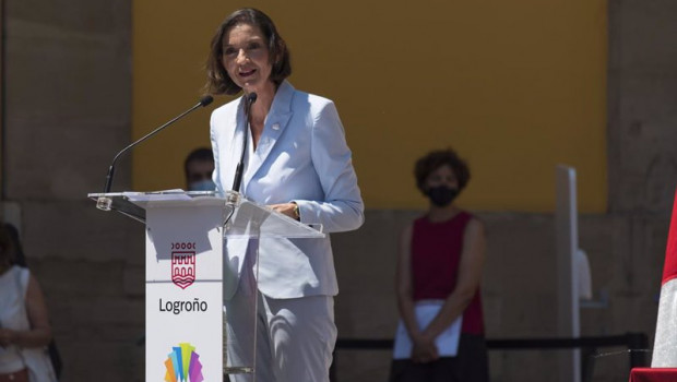ep la ministra de industria comercio y turismo reyes maroto interviene durante la firma de la