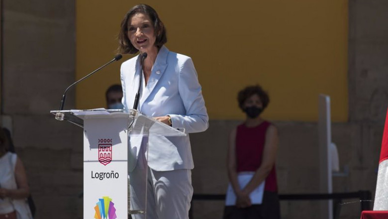 ep la ministra de industria comercio y turismo reyes maroto interviene durante la firma de la ep la ministra de industria comercio y turismo reyes maroto interviene durante la firma de la