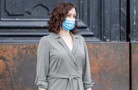 ep la presidenta de la comunidad de madrid isabel diaz ayuso participa en el minuto de silencio por