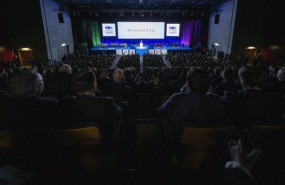 ep momento de una jornada del congreso expo de 2020 de faconauto