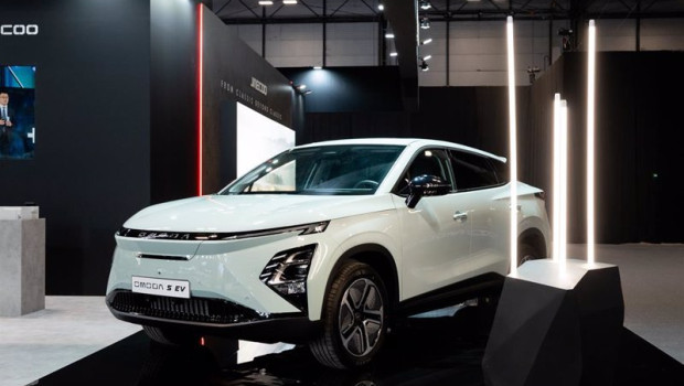 ep nuevo omoda 5 ev en el madrid car experience en ifema