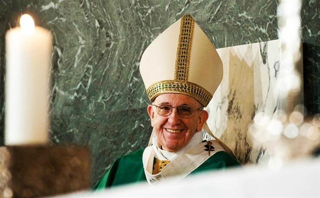 ep papa francisco celebrando misa